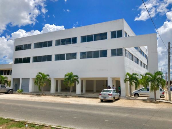 Local comercial cerca de calle 60 norte