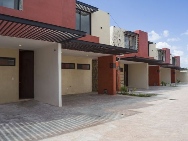 Ascala Prime Living townhouses for sale at Temozon Norte