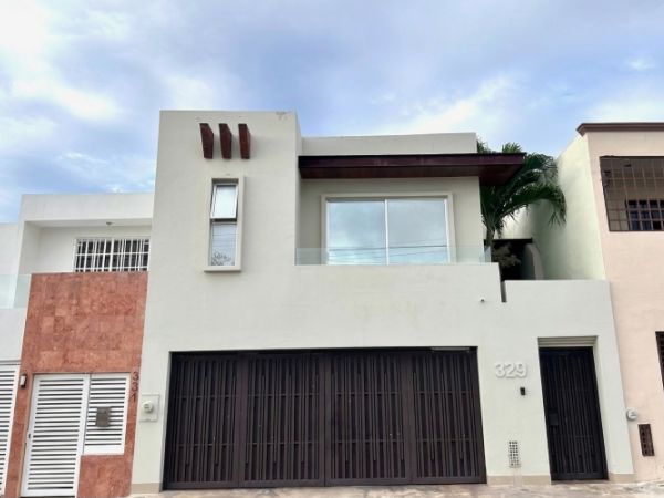 Casa amueblada en renta en el Norte de Mérida
