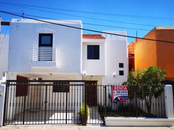House for rent on avenue at Gonzalo Guerrero
