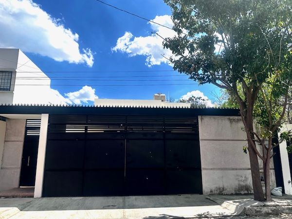 House for rent in Colonia Emiliano Zapata North.
