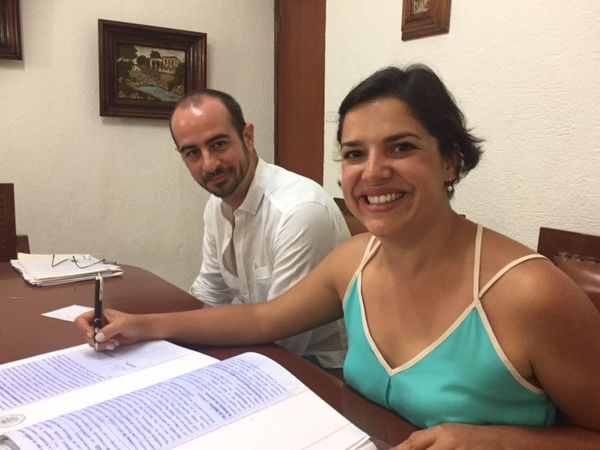 Sr. Manuel Artigas y Sra. Tamara Bardasano