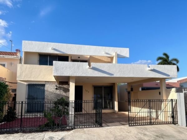  Oficina en renta a media cuadra de la Calle 60