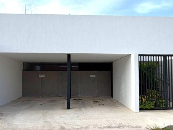  Oficina en renta en Colonia Campestre 