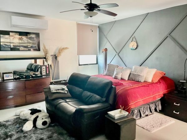 Residencia en Privada Parque central en renta, recamara 