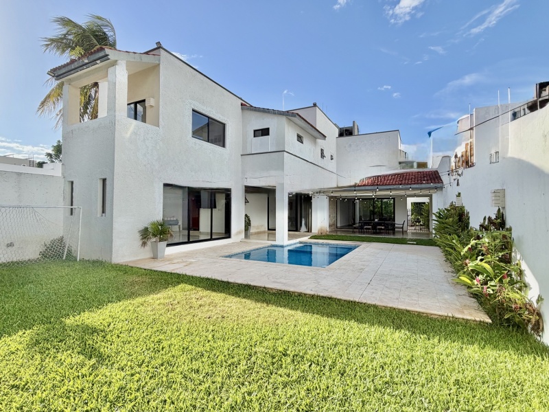 Residencia en venta en privada villareal