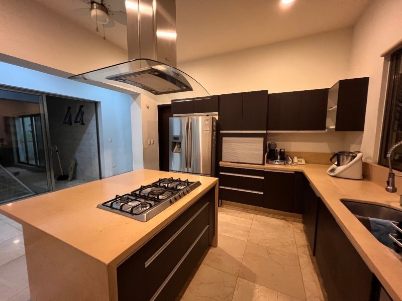 Residence for sale in north sodzil equipped kitchen