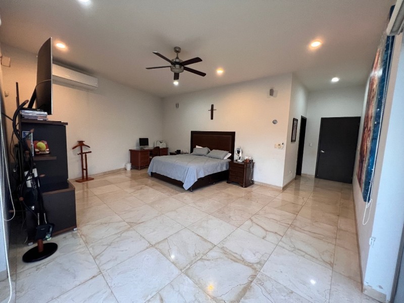 Residence for sale in north sodzil main room
