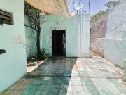 Large house to remodel in the Center of Merida. Sanitary