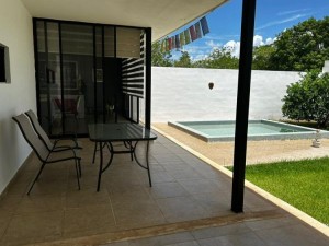 Casa Jalapa cholul vista a la piscina