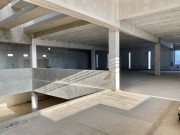 Office building at Colonia Buenavista. spaces to adapt