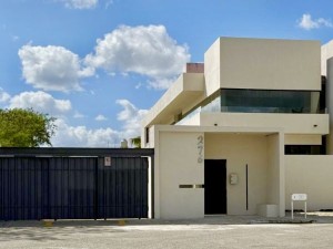  Edificio en renta en Periferico Norte