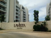 Exclusive penthouse at La Vista. Principal entrance