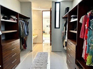 Residencia en venta en la colonia Mexico norte, vestidor