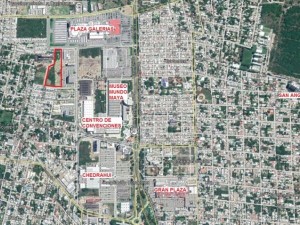 Commercial land for sale on Plaza Galerias avenue