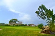 Lot for sale in a gated community Campeche Country Club. Golf course