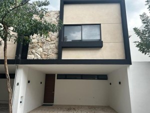 Townhouse for rent in Montebello, Alta Teyra Gated Community