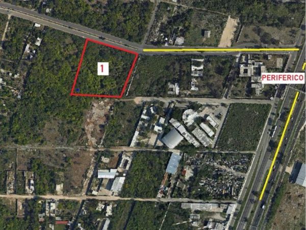 Commercial Land for sale Avenida Gran Santa Fe entrance